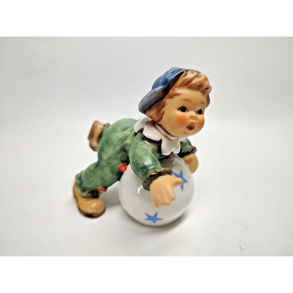 Vintage 2002 Hummel Rolling Around 2088/B Club Piece Boy w Ball 4" Tall